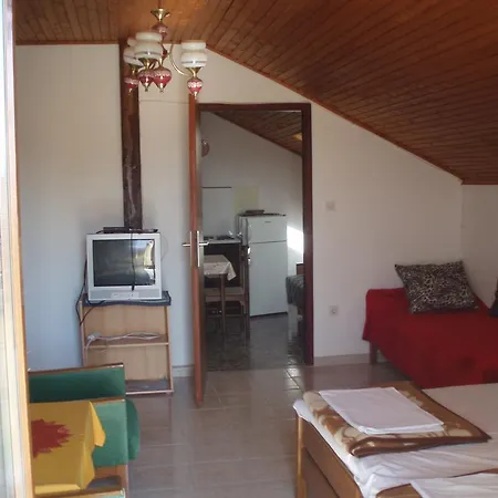 Porto San Giorgio * 比奥格勒·纳·莫鲁